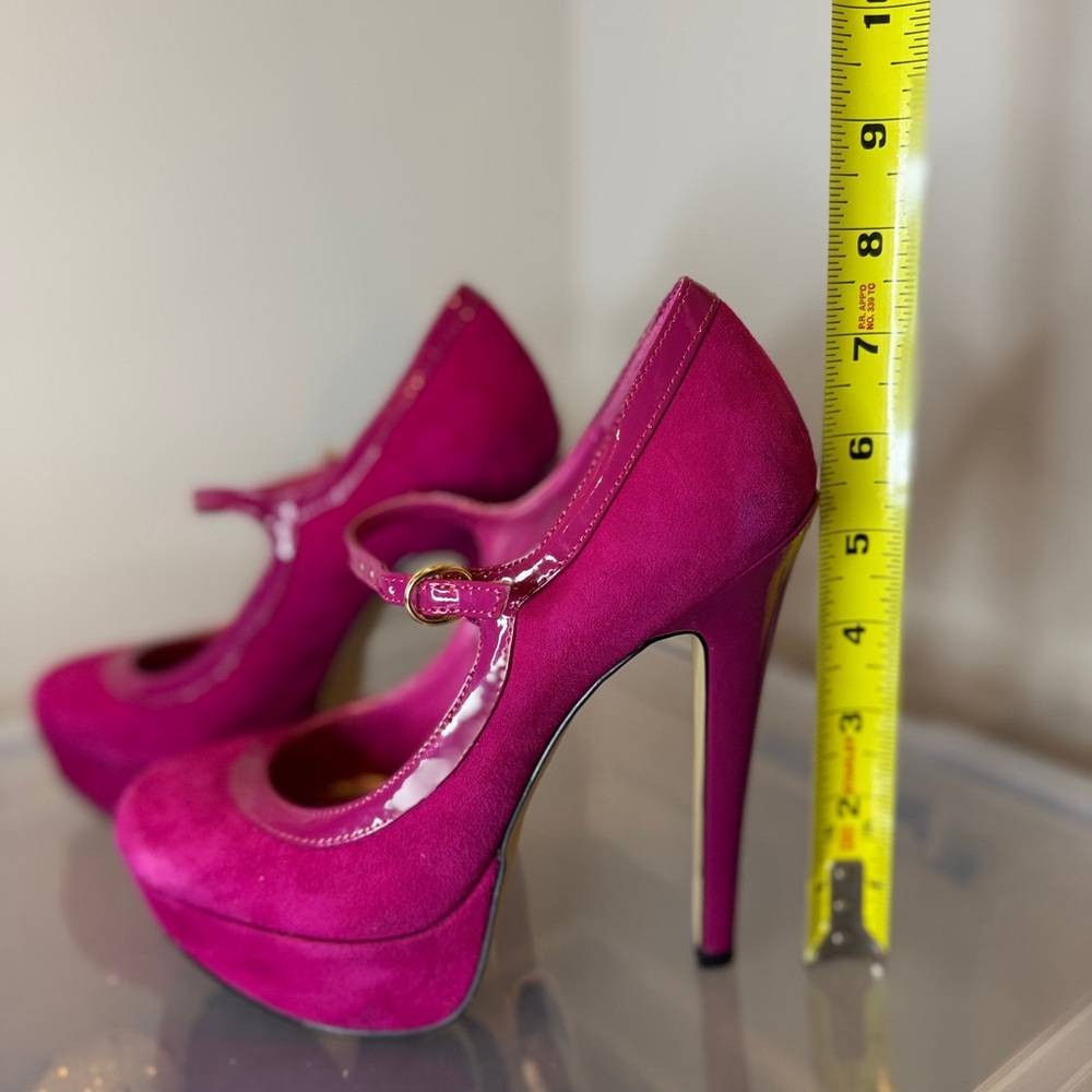 Bakers Pink Platform Heels with Rounded Toe